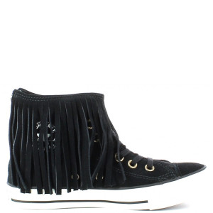 converse-cerne-kozene-tenisky-fringe-s-trasnemi-a